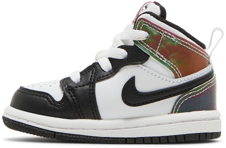 (幼童) Air Jordan 1 中筒 SE '熱感變色' DM7804-100 Lookbook (幼童) Air Jordan 1 中筒 SE '熱感變色' DM7804-100