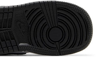 (TD) Air Jordan 1 Mid SE 'Panda Elephant' - Sepatu Sneaker Original Retro Trendy. FB9912-001 Purchase (TD) Air Jordan 1 Mid SE 'Panda Elephant' - Sepatu Sneaker Original Retro Trendy. FB9912-001