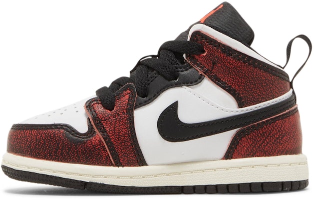 (TD) Air Jordan 1 Mid SE 'Wear-Away' Lelasan Warna FB0566-006 Lookbook (TD) Air Jordan 1 Mid SE 'Wear-Away' Lelasan Warna FB0566-006