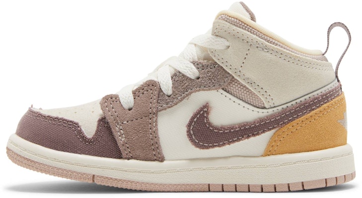 (幼童)Air Jordan 1 Mid SE Craft 'Inside Out - Taupe Haze' DZ4467-102 Lookbook (幼童)Air Jordan 1 Mid SE Craft 'Inside Out - Taupe Haze' DZ4467-102
