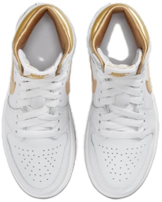 (Toddler) Air Jordan 1 Retro High OG 'Metallic Gold' FD2598-107 Shop (Toddler) Air Jordan 1 Retro High OG 'Metallic Gold' FD2598-107