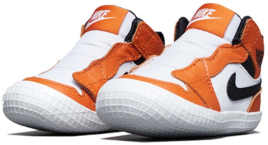 (TD) Air Jordan 1 Retro High OG CB 'Shattered Backboard Away' Malaysiak. AT3745-113 Lookbook (TD) Air Jordan 1 Retro High OG CB 'Shattered Backboard Away' Malaysiak. AT3745-113