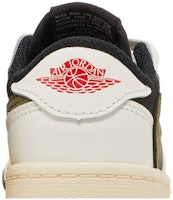 (TD) Air Jordan 1 Retro Low OG SP 'Travis Scott Olive' Lelaki DZ5908-106 Sizing (TD) Air Jordan 1 Retro Low OG SP 'Travis Scott Olive' Lelaki DZ5908-106