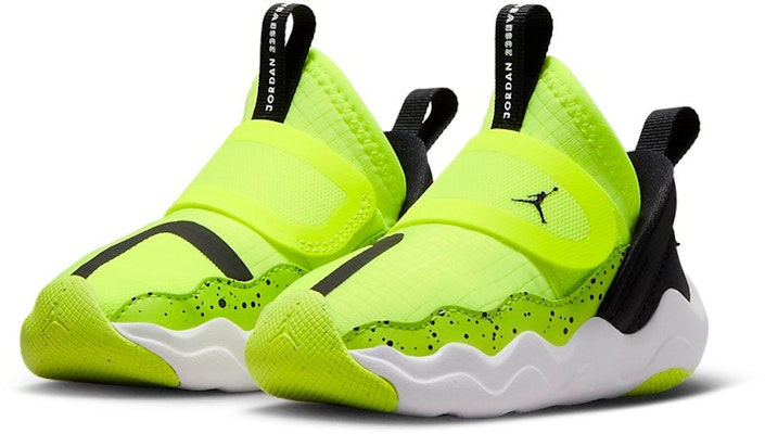 (Toddler) Air Jordan 23/7 'Volt Black' DQ9294-701 Lookbook (Toddler) Air Jordan 23/7 'Volt Black' DQ9294-701