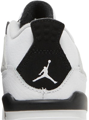 (Toddler) Air Jordan 4 Retro 'Military Black' BQ7670-111 Sizing (Toddler) Air Jordan 4 Retro 'Military Black' BQ7670-111
