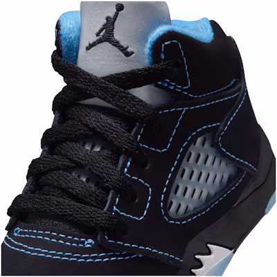 (TD) Air Jordan 5 Retro 2026 ''Hitam Biru Universiti'' 440890-008 Sizing (TD) Air Jordan 5 Retro 2026 ''Hitam Biru Universiti'' 440890-008