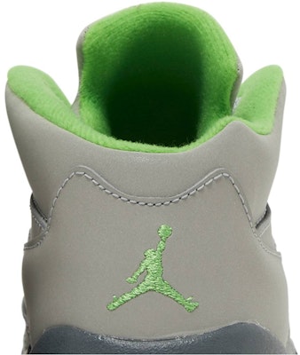 (Toddler) Air Jordan 5 Retro 'Green Bean' 2022 DQ3736-003 Sizing (Toddler) Air Jordan 5 Retro 'Green Bean' 2022 DQ3736-003