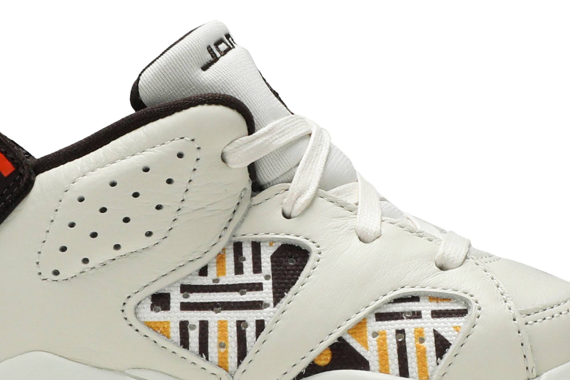 Order (TD) Air Jordan 6 Retro 'Quai 54 - Sail Gum' Putih Coklat Tanah CZ6508-100