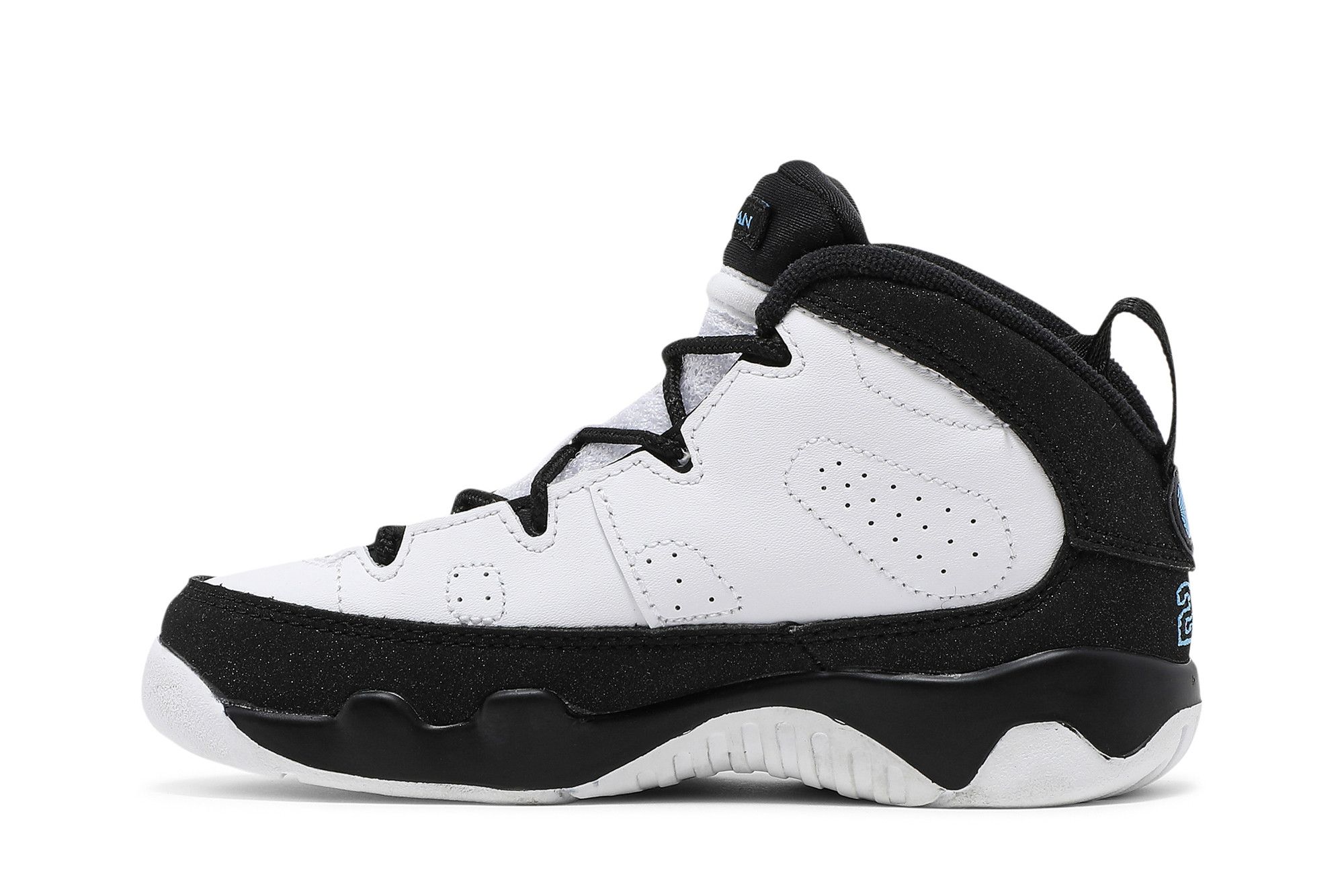 Lookbook (TD) Air Jordan 9 Retro 'Biru Universitas' 401812-140