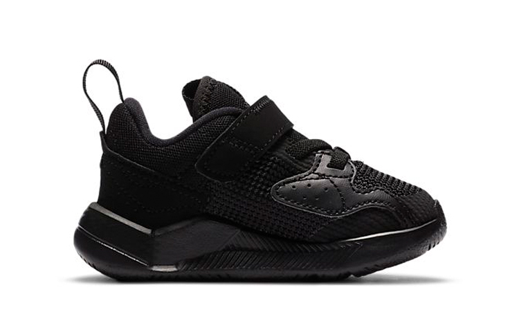 Order (TD) Air Jordan Cadence ''Noir'' CQ9235-001