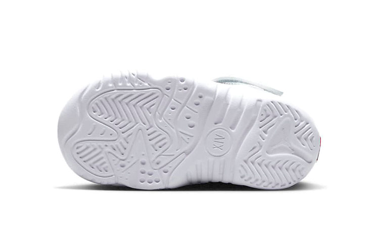 Shop （幼童）Air Jordan Jumpman Two Trey '白色午夜海军蓝' DQ8433-101