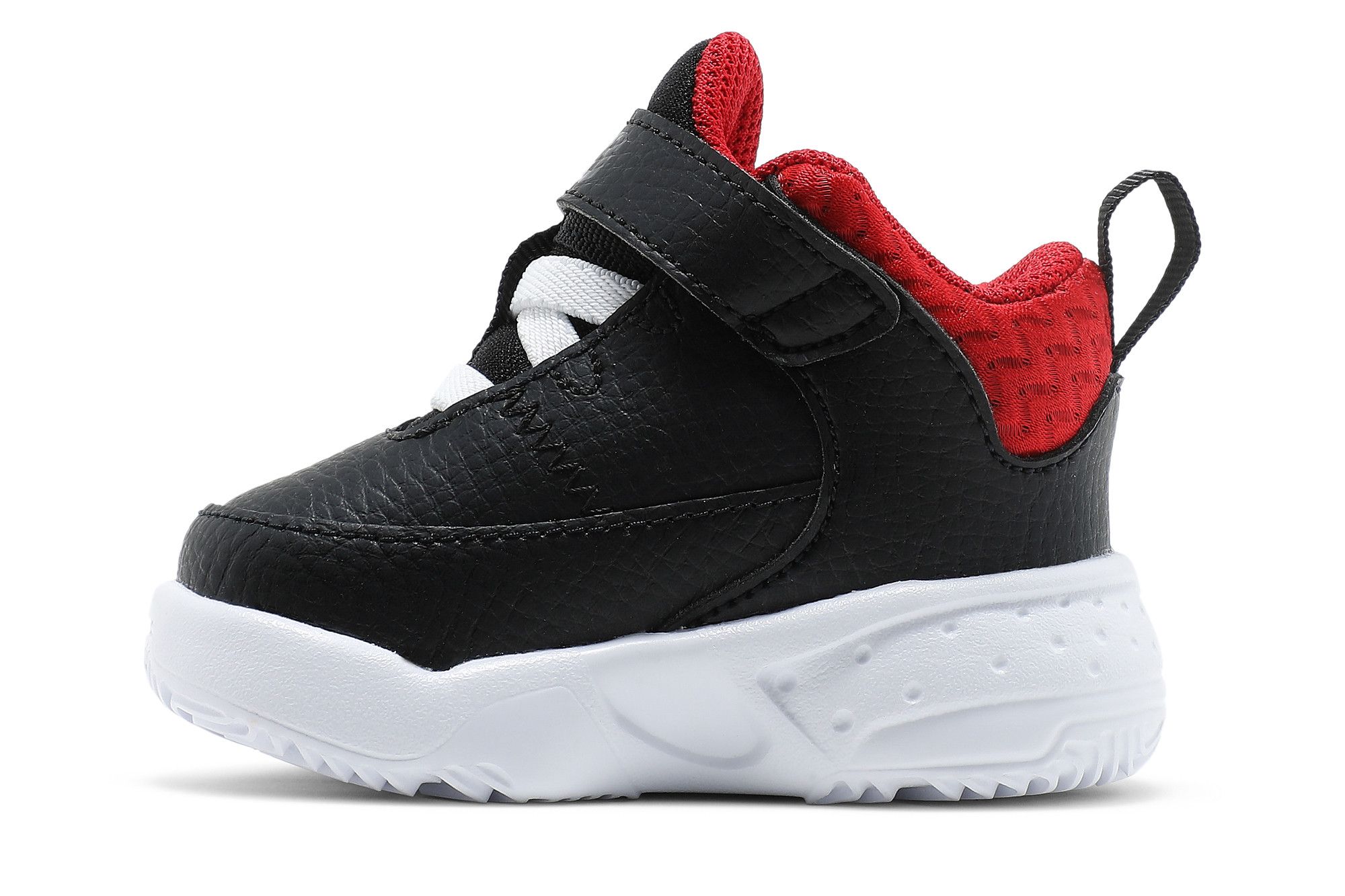 Lookbook (TD) Air Jordan Max Aura 3 ''Bred'' Herrenschuhe DA8023-006