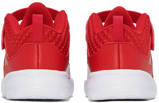 (TD) Air Jordan Max Aura 3 ''Rouge Université'' DA8023-600 Lookbook (TD) Air Jordan Max Aura 3 ''Rouge Université'' DA8023-600