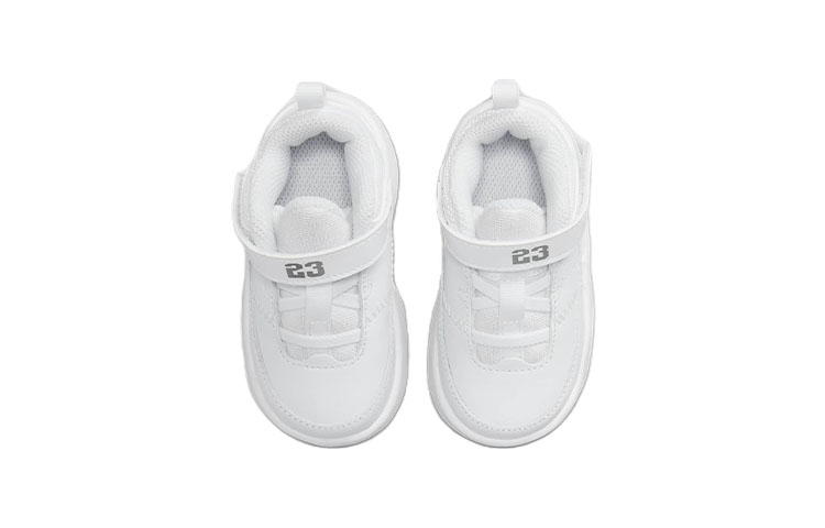 Shop (TD) Chaussures de Basketball Air Jordan Max Aura 3 Blanc DA8023-110