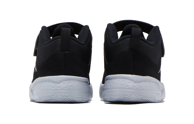 Lookbook (TD) エア ジョーダン マックス オーラ 3 low (ブラック) DA8023-002