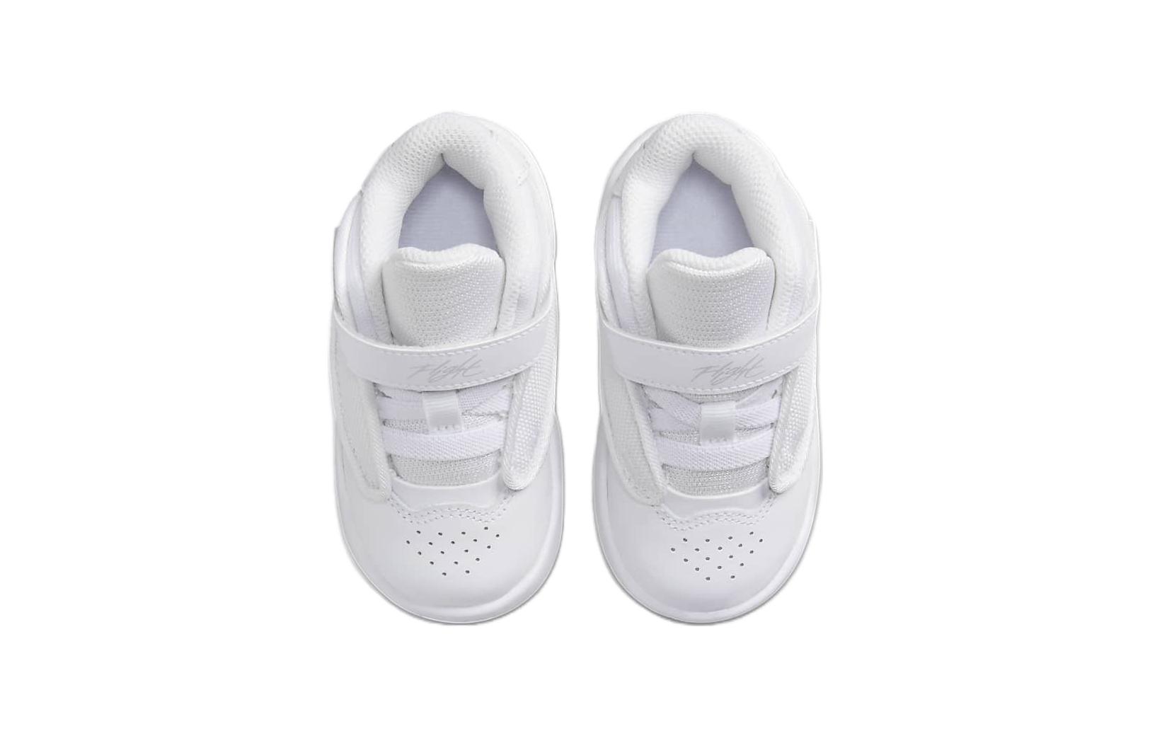 Shop (TD) Air Jordan Max Aura 4 ''Weiß'' DQ8402-101