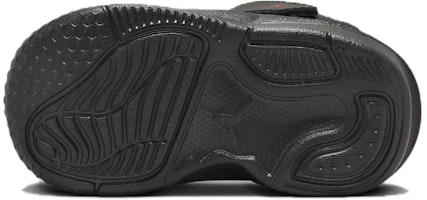 (TD) Air Jordan Max Aura 5 'Hitam Merah' DZ4355-006 Details for (TD) Air Jordan Max Aura 5 'Hitam Merah' DZ4355-006