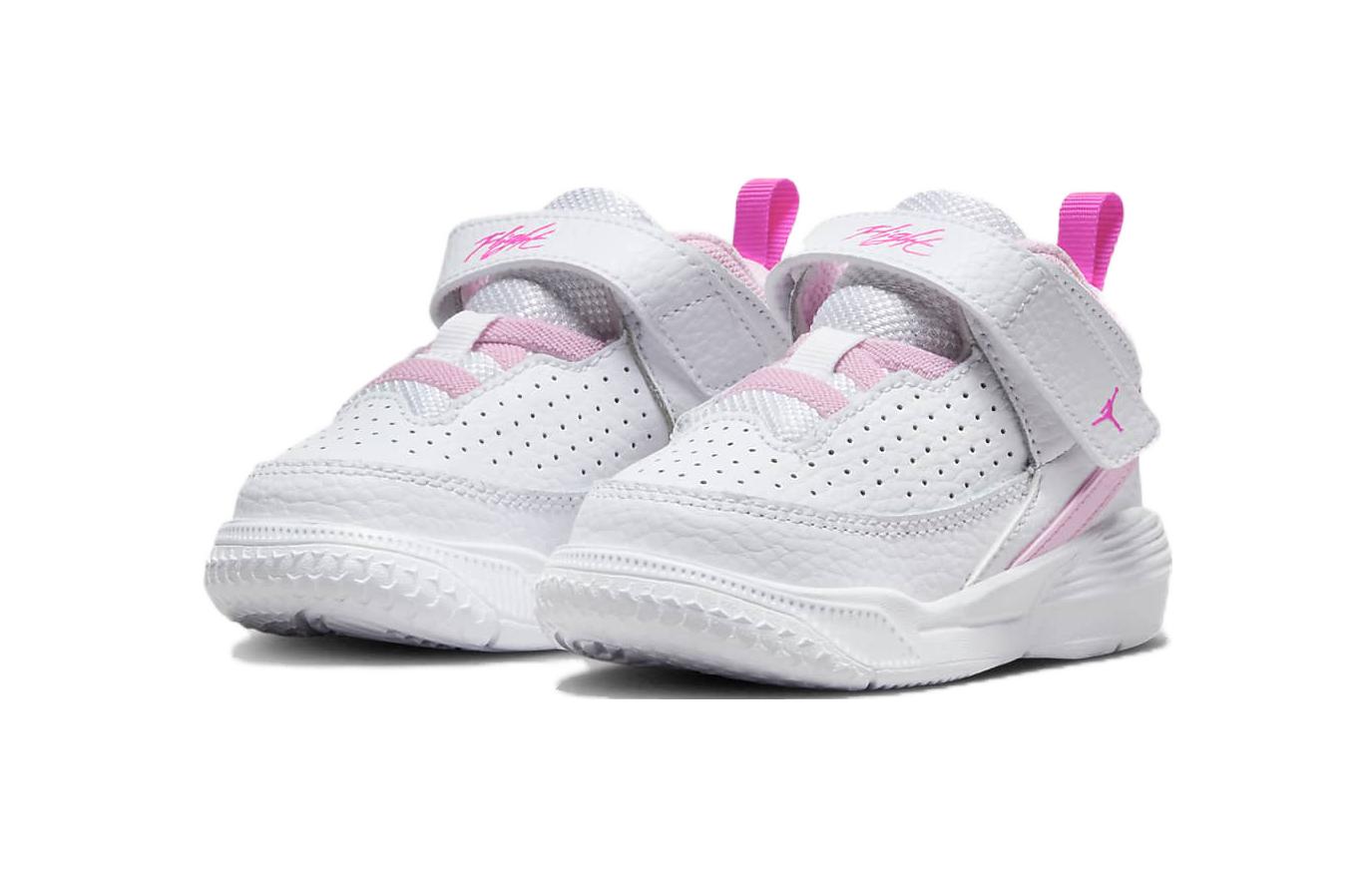 Lookbook (TD) Air Jordan Max Aura 5 ''Wit Fierce Pink'' FD8791-116