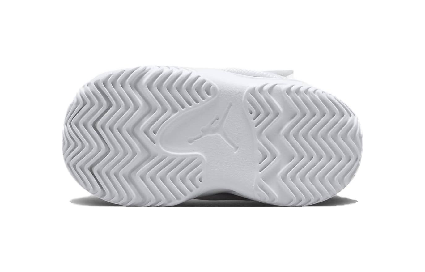 Details for (TD) Air Jordan Max Aura ''Bianco Rush Fucsia'' DQ8402-105