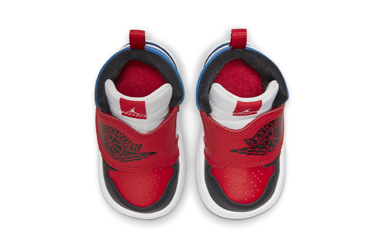 Shop (TD) Air Jordan Sky Jordan 1 Top 3 Herren Sneaker BQ7196-104