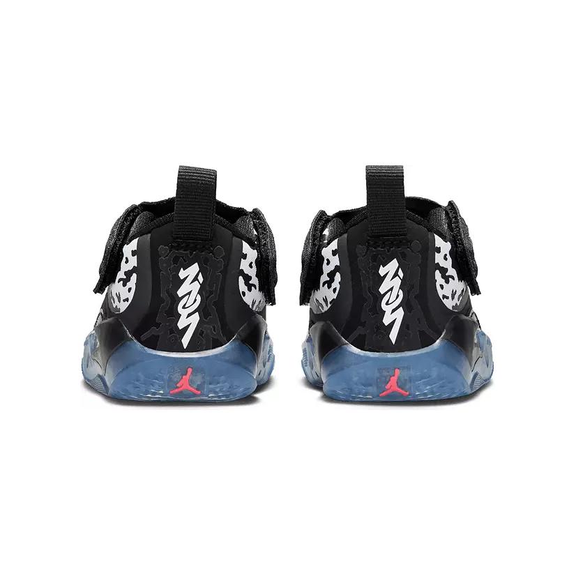 Shop (TD) Air Jordan Zion 3 '万代宗' DV3868-018