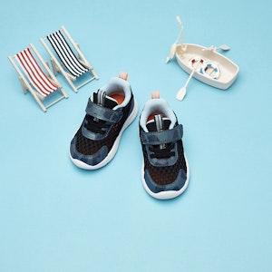 (TD) 안타 로우탑 러닝 스니커즈 '블랙 블루' 312220010A-1 Sizing (TD) 안타 로우탑 러닝 스니커즈 '블랙 블루' 312220010A-1