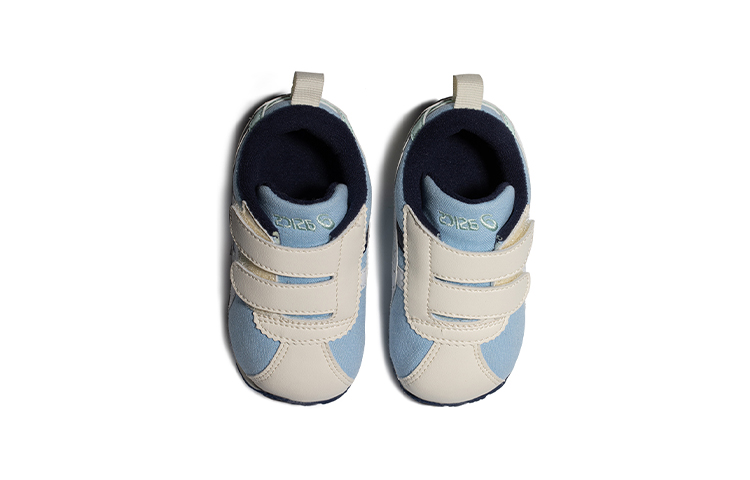 Lookbook (TD) ASICS Corsair Bébé CV Chaussures de Running Bleu/Blanc 1144A215-400