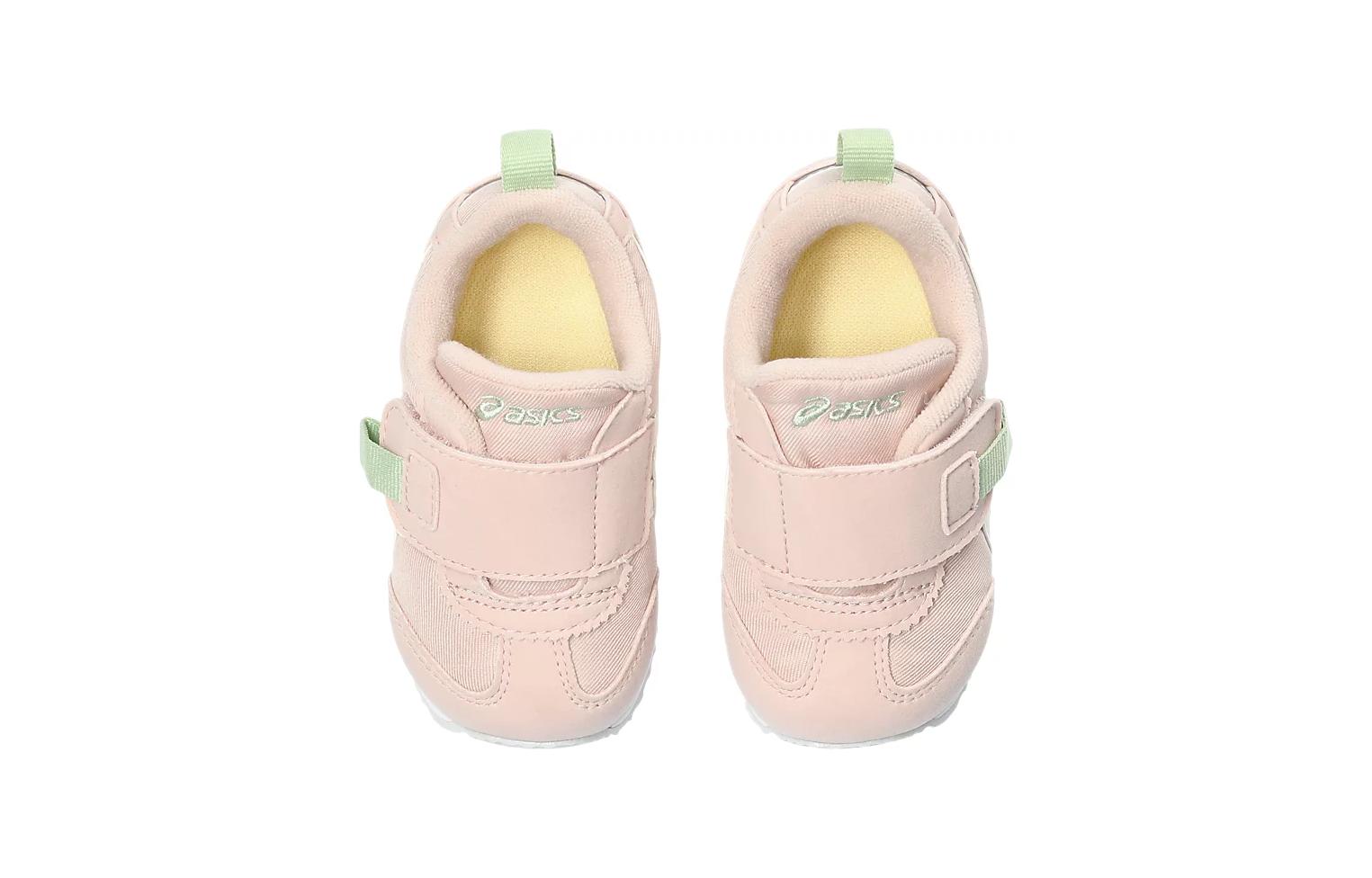 Lookbook (TD) ASICS Idaho FW 2 ''Rose Sucré et Blanc Cassé'' 1144A315-700