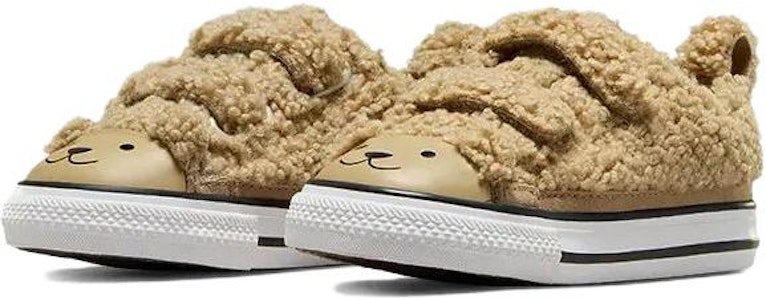 (TD) Converse All Star 2V Easy On 'Beruang Teddy' A05705C Lookbook (TD) Converse All Star 2V Easy On 'Beruang Teddy' A05705C