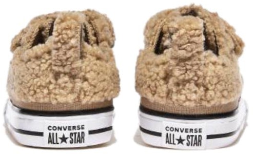 (TD) Converse All Star 2V Easy On 'Beruang Teddy' A05705C Shop (TD) Converse All Star 2V Easy On 'Beruang Teddy' A05705C