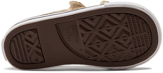 (TD) Converse Chuck Taylor All Star 2v Kasut Kanak-Kanak 772477C Details for (TD) Converse Chuck Taylor All Star 2v Kasut Kanak-Kanak 772477C