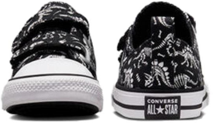 (TD) 컨버스 척테일러 2V 다이노스 로 (블랙/화이트) A04770F Lookbook (TD) 컨버스 척테일러 2V 다이노스 로 (블랙/화이트) A04770F
