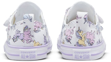 (TD) 匡威Chuck Taylor All Star白蓝配色鞋 A01675C Purchase (TD) 匡威Chuck Taylor All Star白蓝配色鞋 A01675C