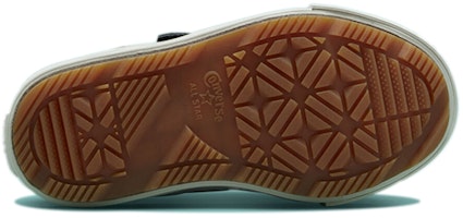 (TD) Converse Chuck Taylor All Star Berkshire Boot Easy-On 'Hitam' 771525C Details for (TD) Converse Chuck Taylor All Star Berkshire Boot Easy-On 'Hitam' 771525C