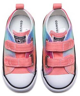 嬰童 Converse 休閒 防踢耐磨 低幫 嬰兒學步鞋 粉色 Lookbook 嬰童 Converse 休閒 防踢耐磨 低幫 嬰兒學步鞋 粉色
