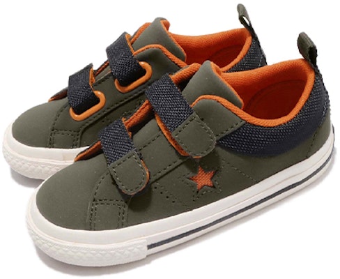 (TD) Converse One Star 2V Ox 'Utility Green' Hijau Utiliti 762858C Lookbook (TD) Converse One Star 2V Ox 'Utility Green' Hijau Utiliti 762858C