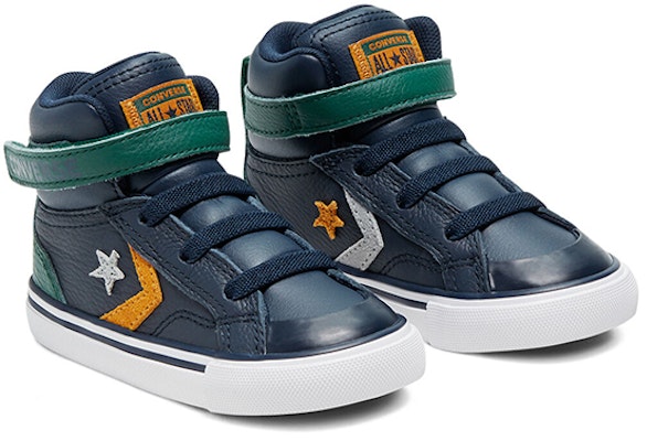 (TD) Converse Pro Blaze Strap 'Biru Hijau' 768425C Lookbook (TD) Converse Pro Blaze Strap 'Biru Hijau' 768425C