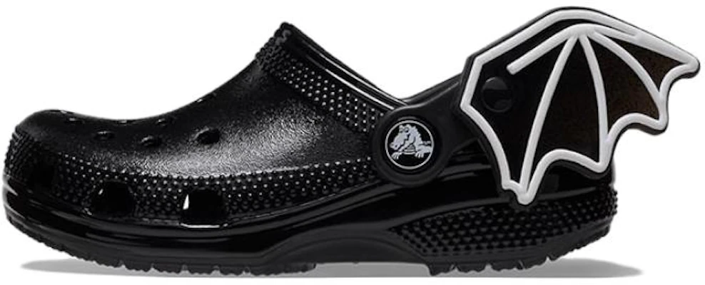 (TD) Sandal Crocs Classic I Am Bat 'Hitam Putih' 209232-001 Buy (TD) Sandal Crocs Classic I Am Bat 'Hitam Putih' 209232-001