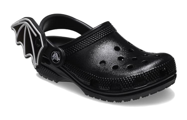 Lookbook (TD) Sandal Crocs Classic I Am Bat 'Hitam Putih' 209232-001