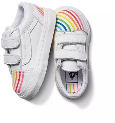 Vans Flour Shop x Old Skool V 'White' VN0A38JN2N7 Lookbook Vans Flour Shop x Old Skool V 'White' VN0A38JN2N7