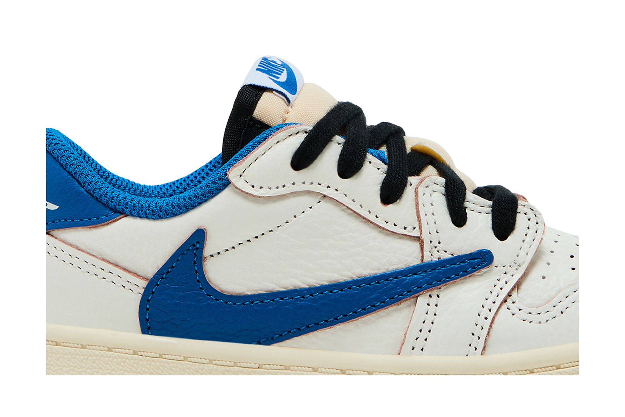 Order (TD) Fragment Design x Travis Scott x Air Jordan 1 Low OG SP ''Sail Bleu Militaire'' DO5441-104