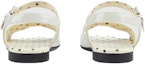 Shop (TD) Gucci Low-Top Buckle 'Kasut Berjalan Putih' 724213-ALU00-9526