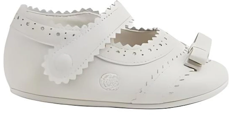 (TD) Gucci 白色平底扣装饰扇形边饰休闲鞋 779150-BLN00-9050 Order (TD) Gucci 白色平底扣装饰扇形边饰休闲鞋 779150-BLN00-9050