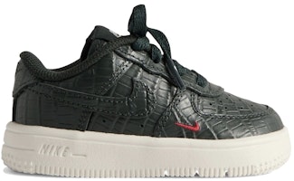 (Infant) Kith x Nike Air Force 1 Low 'Black Spruce' IM6038-300 (Infant) Kith x Nike Air Force 1 Low 'Black Spruce' IM6038-300