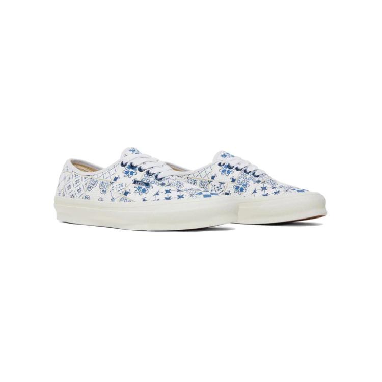 Lookbook (Toddler) KITH x Vans Authentic Elastic Lace 'Azulejo Tile' VN0A4BUYWHT