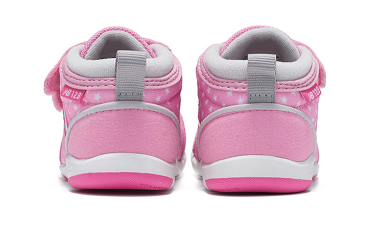 Lookbook (TD) New Balance 123 Serie Sakura-Rosa IO123HPK