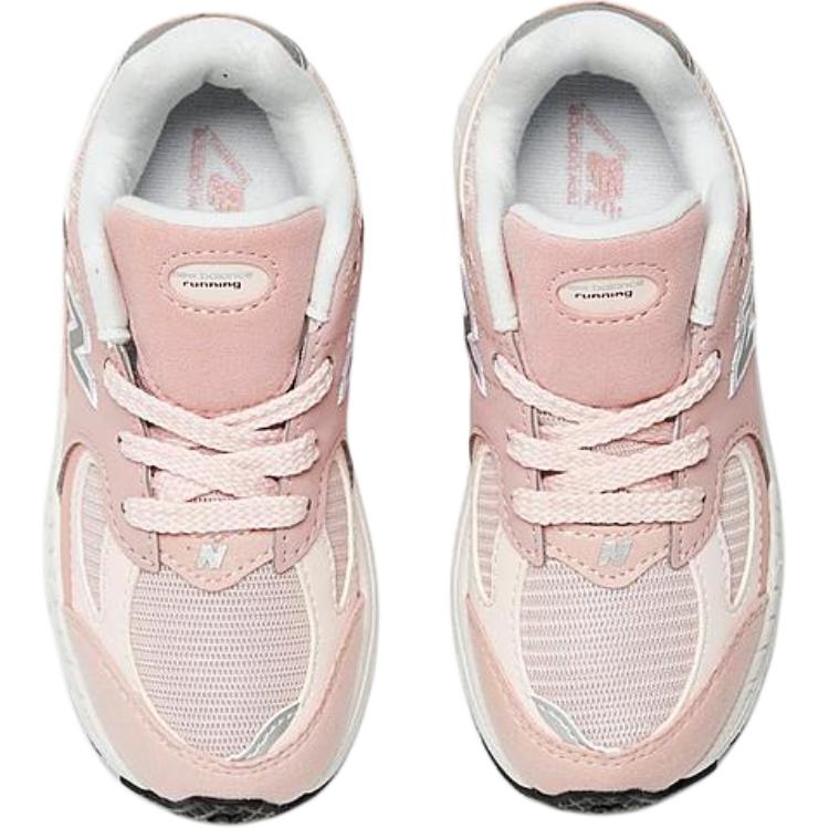 Lookbook (TD) New Balance 2002R ''Pink Sand'' Rosa Sandfarbe IC2002SK