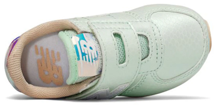 (TD) New Balance 220 K Schoenen Grijs/Groen IV220M2 Lookbook (TD) New Balance 220 K Schoenen Grijs/Groen IV220M2