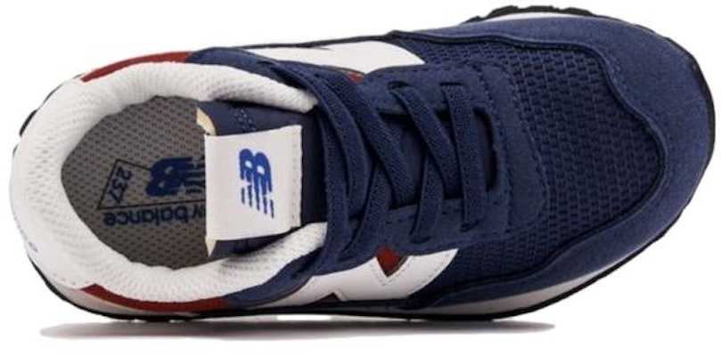 (TD) 뉴발란스 237 네이비 레드 화이트 (New Balance 237 shoes is implied) IH237TR Lookbook (TD) 뉴발란스 237 네이비 레드 화이트 (New Balance 237 shoes is implied) IH237TR