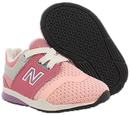 嬰童 New Balance 247系列 時尚低幫跑步鞋 粉色 Lookbook 嬰童 New Balance 247系列 時尚低幫跑步鞋 粉色